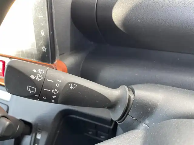 ダイハツ タント ファンクロス 熊本県 2022(令4)年 6.1万km クロムグレーメタリック 純正ディスプレイオーディオ/・AM/FM/USB/iPod/HDMI/BT/・AppleCarPlay/AndroidAuto/・フルセグTV/バックカメラ/アイドリングストップ/横滑り防止機能/衝突被害軽減ブレーキ/クリアランスソナー/オートマチックハイビーム/前後コーナーセンサー/ステアリングリモコン/オートライト/・フォグランプ/・LEDライト/・ヘッドライトレベライザー/電動格納ミラー/D/N席シートヒーター/電動サイドブレーキ/・ホールドボタン/ルーフレール/純正アルミホイール/純正フロアマット/スマートキー/・スペアキー