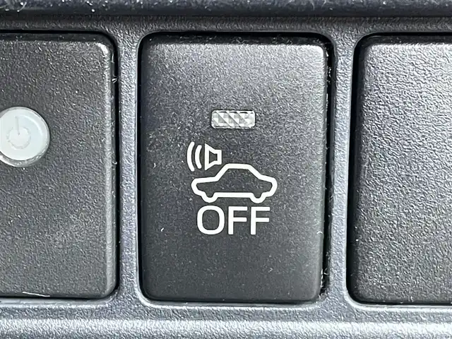 トヨタ ヴォクシー ハイブリッド X 東京都 2015(平27)年 10.6万km ダークバイオレットマイカメタリック 純正ナビ　/ＣＤ　/Ｂｌｕｅｔｏｏｔｈ　/ＤＶＤ　/バックカメラ　/両側電動スライドドア　/フリップダウンモニター　/前後ドライブレコーダー　/ＥＴＣ　/テレビキャンセラー　/純正アルミホイール　/衝突被害軽減ブレーキ/ABS/横滑り防止装置/オートライト