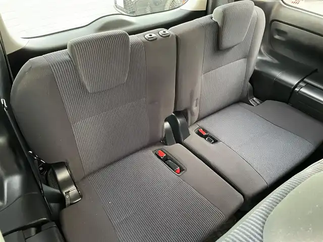 トヨタ ヴォクシー ハイブリッド X 東京都 2015(平27)年 10.6万km ダークバイオレットマイカメタリック 純正ナビ　/ＣＤ　/Ｂｌｕｅｔｏｏｔｈ　/ＤＶＤ　/バックカメラ　/両側電動スライドドア　/フリップダウンモニター　/前後ドライブレコーダー　/ＥＴＣ　/テレビキャンセラー　/純正アルミホイール　/衝突被害軽減ブレーキ/ABS/横滑り防止装置/オートライト