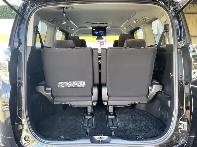 トヨタ ヴェルファイア Z 千葉県 2018(平30)年 6.4万km バーニングブラッククリスタルシャインガラスフレーク ワンオーナー/ALPINE11インチメモリーナビ(EX11Z)/・フルセグTV/CD/DVD/BT/ALPINE12.8インチフリップダウンモニター(PXH12X-R)/バックカメラ/ビルトインETC2.0/両側パワースライドドア/クリアランスソナー/LTA/PCS/RSA/オートマチックハイビーム/レーダークルーズコントロール/セカンドシートオットマン機能/スマートキー/純正18インチAW/LEDヘッドライト/フォグランプ/ドアバイザー/フロアマット/保証書/H30~R7年トヨタ整備記録有り/取扱説明書(車両/ナビ)