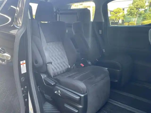 トヨタ ヴェルファイア Z 千葉県 2018(平30)年 6.4万km バーニングブラッククリスタルシャインガラスフレーク ワンオーナー/ALPINE11インチメモリーナビ(EX11Z)/・フルセグTV/CD/DVD/BT/ALPINE12.8インチフリップダウンモニター(PXH12X-R)/バックカメラ/ビルトインETC2.0/両側パワースライドドア/クリアランスソナー/LTA/PCS/RSA/オートマチックハイビーム/レーダークルーズコントロール/セカンドシートオットマン機能/スマートキー/純正18インチAW/LEDヘッドライト/フォグランプ/ドアバイザー/フロアマット/保証書/H30~R7年トヨタ整備記録有り/取扱説明書(車両/ナビ)