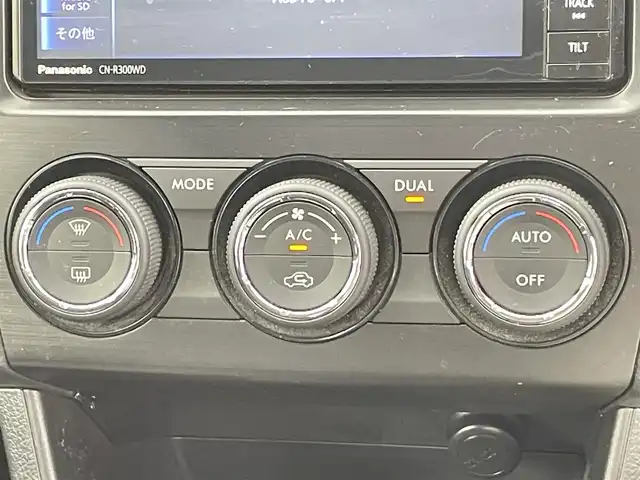 スバル インプレッサ ＸＶ 2．0i－L アイサイト 千葉県 2014(平26)年 7万km デザートカーキ 禁煙車/純正メモリナビ/　CD/DVD/BT/フルセグTV/アイサイト/・プリクラッシュブレーキ/・車線逸脱警報/・ふらつき警報/・レーダークルーズコントロール/・AT誤発進抑制機能/・先行車発進お知らせ機能/バックカメラ/パドルシフト/ETC/スマートキー&プッシュスタート/電動格納ミラー/革巻きステアリング/ステアリングスイッチ/純正17インチメモリナビ