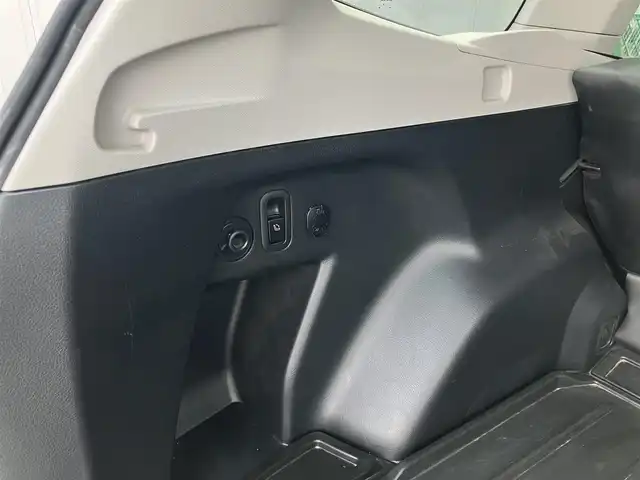 スバル フォレスター 2．0XT アイサイト 道南・函館 2015(平27)年 4.9万km アイスシルバーメタリック /純正メモリーナビ//フルセグTV//バックカメラ//ワンオーナー//アイサイト//ハーフレザーシート//前席パワーシート//前席シートヒーター//革巻きステアリング//パドルシフト//クルーズコントロール//X-MODE//SI-DRIVE//ビルトインETC