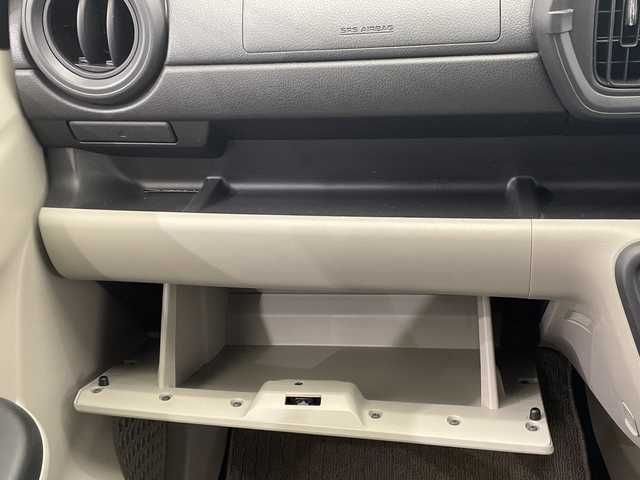 トヨタ パッソ X Lパッケージ S 栃木県 2018(平30)年 5.9万km パールホワイトⅢ スマートアシスト/純正ナビ/（CD/TV/Bluetooth/AUX/SD）/バックカメラ/ビルトインETC/プッシュスタート/スマートキー/禁煙車/スマートキー/プッシュスタート/アイドリングストップ/純正フロアマット