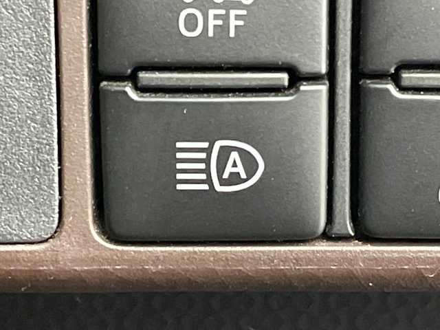 トヨタ タンク G 群馬県 2019(平31)年 3.3万km レーザーブルークリスタルシャイン 純正９型ナビ　純正アルミホイール　前後ドライブレコーダービルトインＥＴＣ　衝突被害軽減システム　クルーズコントロール　フルセグＴＶ　両側パワースライドドア　ＬＥＤヘッドライト　全席シートヒーター　禁煙