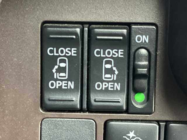 トヨタ タンク G 群馬県 2019(平31)年 3.3万km レーザーブルークリスタルシャイン 純正９型ナビ　純正アルミホイール　前後ドライブレコーダービルトインＥＴＣ　衝突被害軽減システム　クルーズコントロール　フルセグＴＶ　両側パワースライドドア　ＬＥＤヘッドライト　全席シートヒーター　禁煙