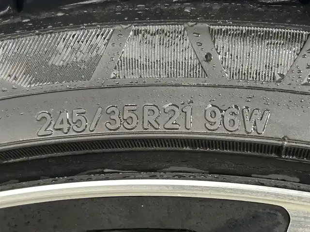 トヨタ ヴェルファイア Z Gエディション 大阪府 2019(平31)年 3.9万km ホワイトパールクリスタルシャイン サンルーフ　黒革シート　後席モニター　社外エアロ　純正１０ｉｎｃナビＴＶ　Ｂカメラ　三眼ＬＥＤ　パワーシート／ヒーター／エアコン　電動リアゲート　衝突軽減　レーダーＣ　ＢＳＭ　前後ドラレコ