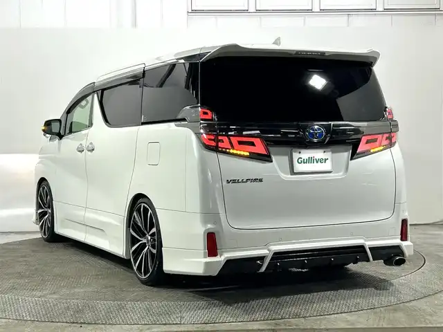 トヨタ ヴェルファイア Z Gエディション 大阪府 2019(平31)年 3.9万km ホワイトパールクリスタルシャイン サンルーフ　黒革シート　後席モニター　社外エアロ　純正１０ｉｎｃナビＴＶ　Ｂカメラ　三眼ＬＥＤ　パワーシート／ヒーター／エアコン　電動リアゲート　衝突軽減　レーダーＣ　ＢＳＭ　前後ドラレコ