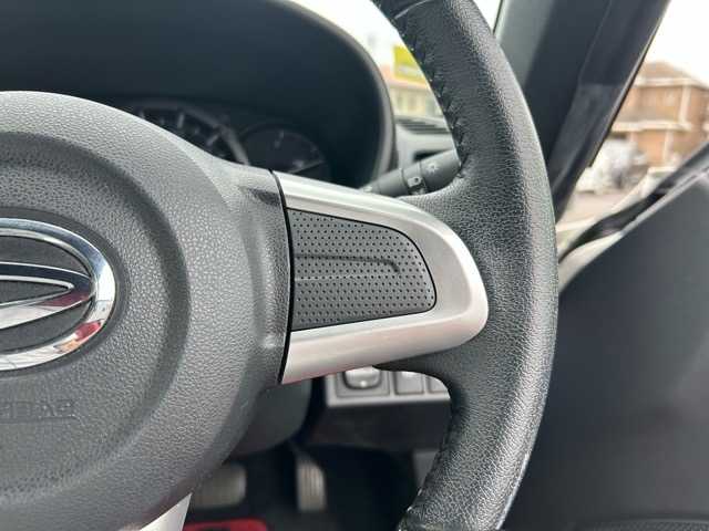 ダイハツ コペン セロ 千葉県 2019(令1)年 2.3万km パールホワイトⅢ フルセグナビ/Bluetooth/DVD/CD/バックカメラ/ドライブレコーダー/ETC/プッシュスタートボタン/革巻きハンドル/ステアリングスイッチ/横滑り防止装置/盗難防止装置/純正アルミホイール/純正フロアマット/シートヒーター/取扱説明書
