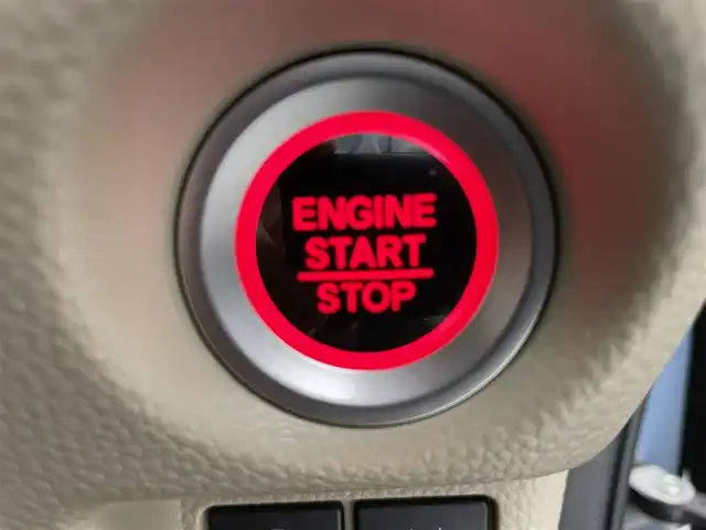 ホンダ Ｎ ＢＯＸ G EX ターボ ホンダセンシング 滋賀県 2018(平30)年 5.2万km モーニングミストブルーM 禁煙車/純正ナビ/【Ｂｌｕｅｔｏｏｔｈ/フルセグＴＶ/AUX】/ＥＴＣ/バックカメラ/両側パワースライドドア/ＬＥＤライト/助手席スーパースライドシート/ホンダセンシング/・衝突軽減ブレーキ/・誤発進抑制機能/・後方誤発進抑制機能/・歩行者事故低減ステアリング/・路外逸脱抑制機能/・ACC〈アダプティブ・クルーズ・コントロール〉/・LKAS〈車線維持支援システム〉/・オートハイビーム/・先行車発進お知らせ機能/・標識認識機能/スマートキー/オートライト/ステアリングスイッチ