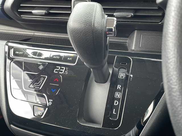 日産 デイズ ハイウェイスターG ターボ 山口県 2020(令2)年 6.1万km ホワイトパール 純正SDナビ【MM319D-L】/フルセグテレビ/Bluetooth/ドライブレコーダー【DJ4-D】/アイドリングストップ/電動格納ウィンカーミラー/純正フロアマット/純正15インチアルミホイール/ステアリングスイッチ/ドアバイザー/プッシュスタート/スマートキー/スペアキー/フォグランプ/コーナーセンサー/パーキングアシスト/レーンキープアシスト/エマージェンシーブレーキ/盗難防止装置