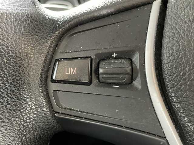 ＢＭＷ １１６ｉ 福岡県 2013(平25)年 10.9万km 紺 ワンオーナー/純正HDDナビ/・AM/FM/CD/DVD/BT/・バックモニター/クルーズコントロール/ハーフレザーシート/キセノンライト/・オートライト/・フォグランプ/ETC/プッシュスタート/スマートキー×2/フロアマット/ドアバイザー