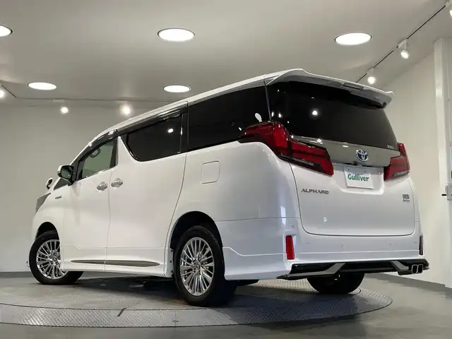 トヨタ アルファードハイブリット S タイプゴールド 愛知県 2020(令2)年 8.9万km ホワイトパールクリスタルシャイン 純正９インチディスプレイオーディオ/モデリスタエアロ/パワーバックドア/衝突軽減ブレーキ/レーントレーシングアシスト/クリアランスソナー/レーダークルーズコントロール/三眼ＬＥＤヘッドライト/バックカメラ　/ドライブレコーダー/ハーフレザーシート/ＥＴＣ