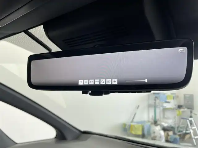 トヨタ アルファードハイブリット Z 愛知県 2023(令5)年 3.7万km プラチナホワイトパールマイカ メーカー14インチDA/（AM/FM/BT/フルセグTV）/13.2型有機EL後席ディスプレイ/全方位バックカメラ/合皮シート/前席パワーシート/前席＋二列目シートベンチレーション/前席＋二列目シートヒーター/ステアリングヒーター/前後ドラレコ/電動リアゲート/置くだけ充電/ユニバーサルステップ/トヨタセーフティセンス/・プリクラッシュセーフティ/・レーンキープアシスト/・ブラインドスポットモニター/・レーダークルーズコントロール/・クリアランスソナー/・ロードサインアシスト/・パーキングアシスト/・オートマチックハイビーム/100V電源/エコモード/EVモード/純正18AW/純正フロアマット/ドアバイザー/オートブレーキホールド/nanoeX/カーテンエアバッグ