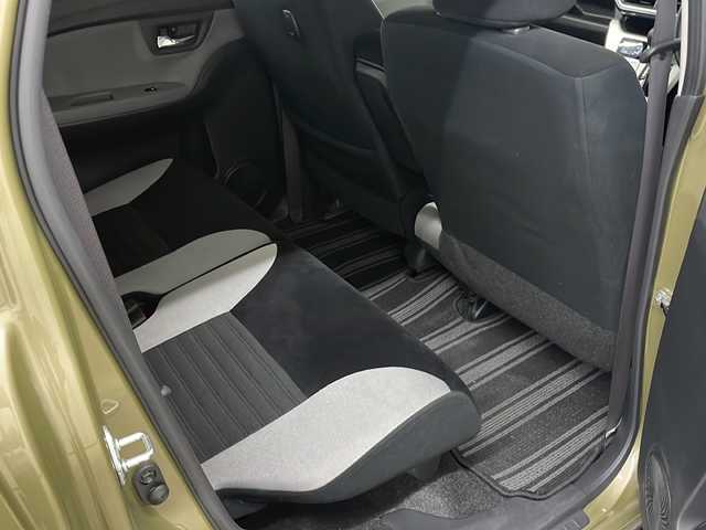 ダイハツ キャスト アクティバ X SAⅢ 長崎県 2018(平30)年 6.3万km オフビートカーキM 社外メモリナビ/（フルセグ/CD/DVD/Bluetooth）/バックカメラ/ETC/衝突軽減ブレーキ/横滑り防止装置/オートライト/オートマチックハイビーム/純正ドアバイザー/社外14インチAW積込み/スタットレスタイヤ積込み/電格ミラー/プッシュスタート/ステアリングスイッチ/スマートキー/取扱説明書/保証書