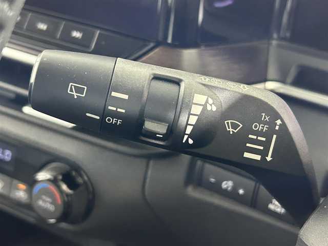日産 オーラ G レザーエディション 佐賀県 2022(令4)年 5.2万km 黒 メーカー純正ナビ/Bluetoothオーディオ接続/HDMI/アップルカープレイ/BOSSプレミアムサウンド/アラウンドビューモニター/プロパイロット/置くだけ充電/360°セーフティーアシスト/インテリジェントエマージェンシーB/インテリジェントFCW/アダプティブLEDヘッドライト/インテリジェントDA/標識認識/インテリジェントBSI/踏み間違え防止