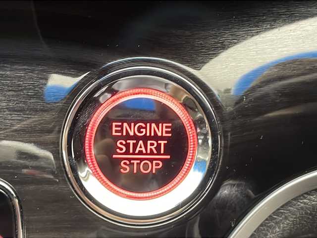 ホンダ オデッセイ アブソルート・EXホンダセンジング 宮崎県 2019(令1)年 5.5万km モダンスティールM 禁煙車/ホンダセンシング/社外ナビ/（ストラーダ/CN-BR300B/CD/FMAM/Bluetooth）/純正ビルトイン2.0ETC/純正LEDオートライト/純正フォグ/純正17インチアルミ/純正フロアマット/両側電動スライドドア/マルチビューモニター/アダプティブクルーズコントロール/レーンディパーチャーアラート/ブラインドスポットモニター/クリアランスソナー/ハーフレザーシート/前席シートヒーター/パワーシート/デュアルオートエアコン/黒木目調パネル/本革巻ハンドル/パドルシフト/ウインカードアミラー/スマートキー/プッシュエンジンスタート/スペアキー/新車時保証書/取扱い説明書