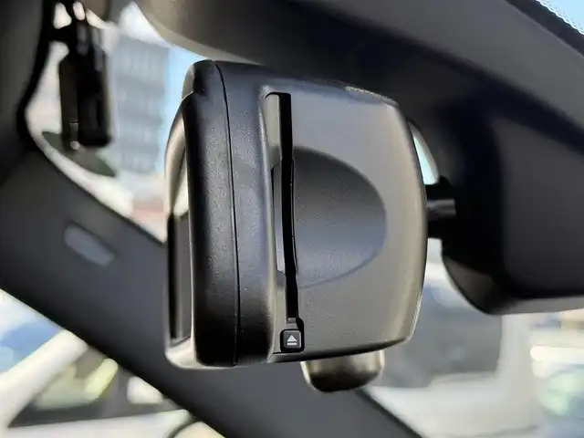 ＢＭＷ Ｘ４ xDrive 28i Mスポーツ 静岡県 2015(平27)年 2.1万km カーボンブラックM 純正ナビゲーション/【TV/DVD/CD/BT】/フロント・バックカメラ/ハーフレザーシート/メモリー付きパワーシート/クルーズコントロール/LKA/純正LEDヘッドライト/純正１９インチAW/電動リアゲート