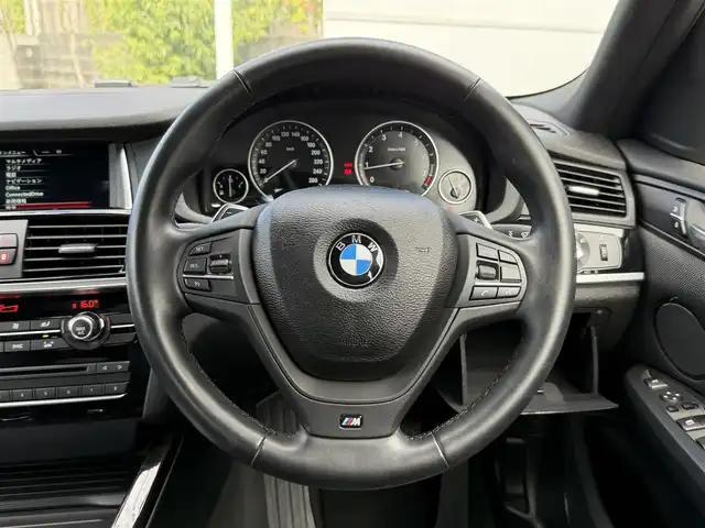 ＢＭＷ Ｘ４ xDrive 28i Mスポーツ 静岡県 2015(平27)年 2.1万km カーボンブラックM 純正ナビゲーション/【TV/DVD/CD/BT】/フロント・バックカメラ/ハーフレザーシート/メモリー付きパワーシート/クルーズコントロール/LKA/純正LEDヘッドライト/純正１９インチAW/電動リアゲート