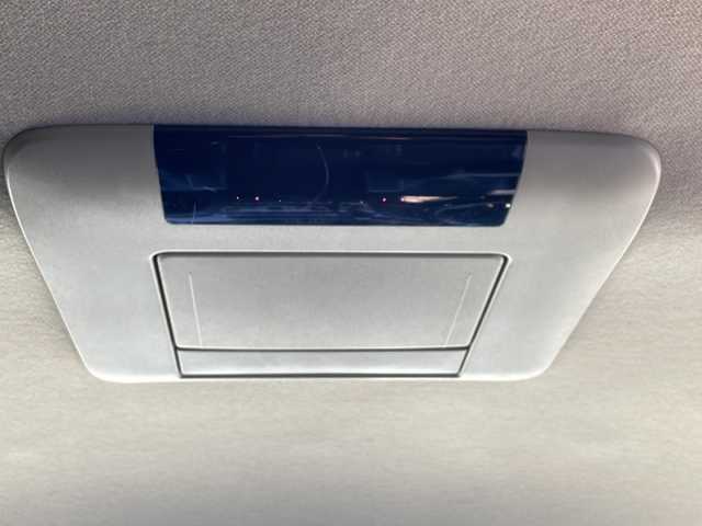 日産 エルグランド 250ハイウェイスター ブラックレザ-ナビ 徳島県 2009(平21)年 16.5万km ミスティックブラック 純正ナビ/（ラジオ/フルセグ/AUX/BT）/バックカメラ/フリップダウンモニター/オットマン/フォグライト/キセノンヘッドライト/D・N席シートヒーター/純正フロアマット/純正17インチアルミホイール/両側電動スライドドア/ウッド革巻きハンドル/ドアバイザー/電動格納ミラー