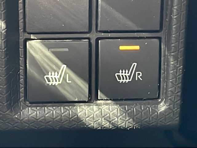 ダイハツ タント カスタム RS 長野県 2022(令4)年 2.7万km ブラックマイカメタリック/シャイニングホワイトパール ４WD/純正９型メモリナビフルセグTV/バックカメラ/ビルトインETC/両側パワースライドドア/ハーフレザーシート/純正15インチアルミ/シートヒーター /レーンキープアシスト/オートハイビーム/ワンオーナー /保証書・取説/スペアキー