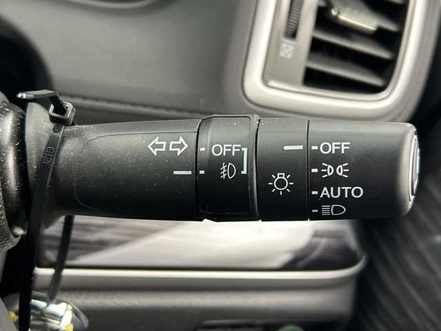 ホンダ オデッセイ アブソルート 三重県 2013(平25)年 3.1万km クリスタルブラックパール /禁煙車//社外ナビ/（CD.DVD.SD.BT）//フルセグTV//両側パワースライドドア//フリップダウンモニター//ビルトインETC//クルーズコントロール//LEDヘッドライト//車高調（純正サスあり）//後席オットマン//アイドリングストップ//パドルシフト//ステアリングスイッチ//スマートキー