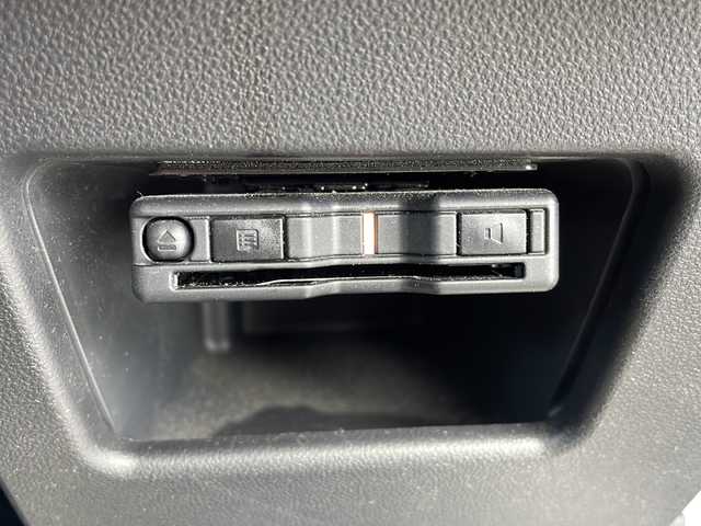 ダイハツ ウェイク G ターボ SA Ⅲ 島根県 2022(令4)年 4.4万km シャイニングホワイトパール ワンオーナー/社外7インチナビ/【Bluetooth/CD/DVD/フルセグTV】/バックカメラ/衝突軽減ブレーキ/前後ドライブレコーダー/両側パワースライドドア/LEDヘッドライト/オートライト/オートマチックハイビーム/ETC/ドアバイザー/純正フロアマット/後席サンシェード/プッシュスタート/スマートキー/ステアリングリモコン