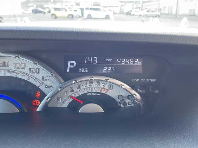 ダイハツ ウェイク G ターボ SA Ⅲ 島根県 2022(令4)年 4.4万km シャイニングホワイトパール ワンオーナー/社外7インチナビ/【Bluetooth/CD/DVD/フルセグTV】/バックカメラ/衝突軽減ブレーキ/前後ドライブレコーダー/両側パワースライドドア/LEDヘッドライト/オートライト/オートマチックハイビーム/ETC/ドアバイザー/純正フロアマット/後席サンシェード/プッシュスタート/スマートキー/ステアリングリモコン