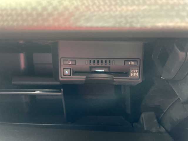 レクサス ＣＴ 200h Fスポーツ 愛知県 2018(平30)年 5.1万km グラファイトブラックガラスフレーク レクサスセーフティセンス/純正ナビ/F-SPOPT専用レザーシート/シートヒーター/バックカメラ/パワーシート/パドルシフト/オートマチックハイビーム/LEDヘッドライト/ドライブレコーダー/革巻きステアリング/ETC2.0/衝突軽減システム/ステアリングスイッチ/スマートキー/プッシュスタート