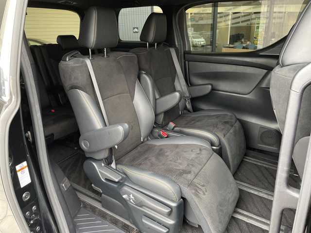 トヨタ アルファード S タイプゴールド 愛知県 2020(令2)年 2.9万km ブラック 純正9型ナビ/フリップダウンモニター/両側パワースライドドア/バックカメラ/電動リアゲート/コーナーセンサー/純正アルミホイール/ETC2.0/LEDヘッドライト/リアオートエアコン/レーンキープアシスト/オートマチックハイビーム/ドライブレコーダー/衝突軽減システム/フルセグ/CD DVD/Bluetooth/ステアリングスイッチ/スマートキー/プッシュスタート