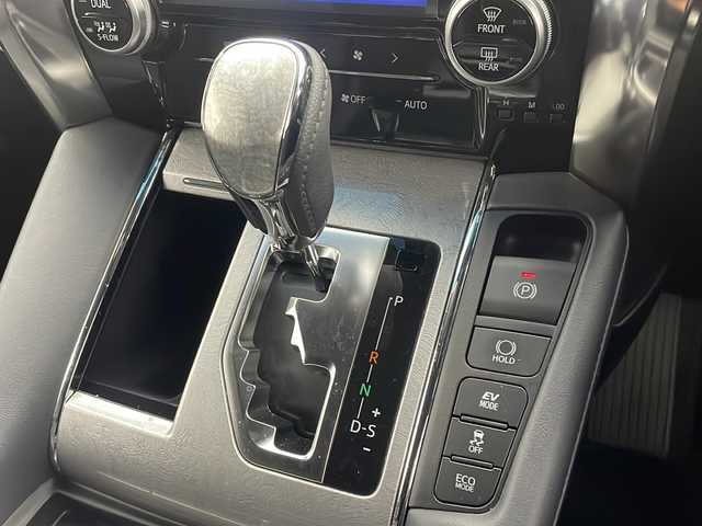 トヨタ ヴェルファイア ハイブリット エグゼクティブ ラウンジ Z 茨城県 2018(平30)年 4.4万km ブラック 純正ナビ/・全方位モニター/・Bluetooth接続/・USB入力端子/・フルセグテレビ/後部座席モニター/ビルドインETC/両側パワースライドドア/電動リアゲート/純正ホイール/オットマン/コーナーセンサー/LEDヘッドライト/カーテンエアバッグ/パワーシート/オートマチックハイビーム