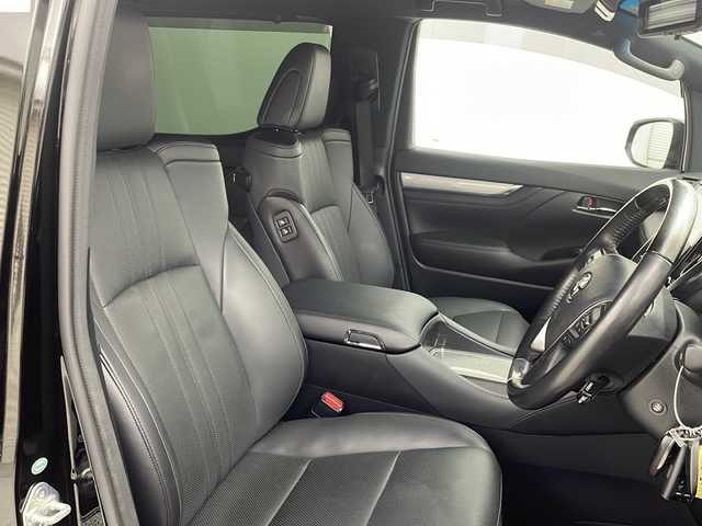 トヨタ ヴェルファイア ハイブリット エグゼクティブ ラウンジ Z 茨城県 2018(平30)年 4.4万km ブラック 純正ナビ/・全方位モニター/・Bluetooth接続/・USB入力端子/・フルセグテレビ/後部座席モニター/ビルドインETC/両側パワースライドドア/電動リアゲート/純正ホイール/オットマン/コーナーセンサー/LEDヘッドライト/カーテンエアバッグ/パワーシート/オートマチックハイビーム