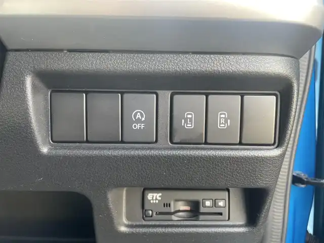 スズキ スペーシア カスタム HYBRID XS 愛媛県 2020(令2)年 8.7万km ブリスクブルーM 純正8型ナビ(Bluetooth/フルセグTV)/全周囲カメラ/両側電動スライドドア/リアサーキュレーター/ヘッドアップディスプレイ/衝突被害軽減装置/車線逸脱防止装置/アイドリングストップ/バックソナー/LEDヘッドライト/オートライト/オートマチックハイビーム/ハーフレザーシート/シートヒーター/後席サンシェイド/純正ドアバイザー/電格ミラー/純正フロアマット/現状サマー(純正AW)(165/55/R15)/BRIDGESTONE NEWNO/禁煙車