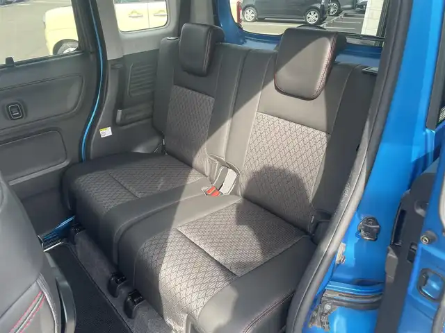 スズキ スペーシア カスタム HYBRID XS 愛媛県 2020(令2)年 8.7万km ブリスクブルーM 純正8型ナビ(Bluetooth/フルセグTV)/全周囲カメラ/両側電動スライドドア/リアサーキュレーター/ヘッドアップディスプレイ/衝突被害軽減装置/車線逸脱防止装置/アイドリングストップ/バックソナー/LEDヘッドライト/オートライト/オートマチックハイビーム/ハーフレザーシート/シートヒーター/後席サンシェイド/純正ドアバイザー/電格ミラー/純正フロアマット/現状サマー(純正AW)(165/55/R15)/BRIDGESTONE NEWNO/禁煙車