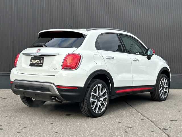 フィアット ５００Ｘ クロスプラス 道東・釧路十勝 2016(平28)年 2.1万km パール ４WD/純正ディスプレイオーディオ/ BT/USB/AUX/バックカメラ/ETC/衝突回避ブレーキ/レーンキーピングアシスト/アダプティブクルーズコントロール/ブラインドスポットモニター/リアパークセンサー/レザーシート/フロントパワーシート/フロントシートヒーティング/オートライト/純正18インチAW/純正フロアマット