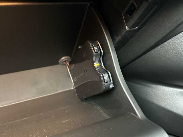 フィアット ５００Ｘ クロスプラス 道東・釧路十勝 2016(平28)年 2.1万km パール ４WD/純正ディスプレイオーディオ/ BT/USB/AUX/バックカメラ/ETC/衝突回避ブレーキ/レーンキーピングアシスト/アダプティブクルーズコントロール/ブラインドスポットモニター/リアパークセンサー/レザーシート/フロントパワーシート/フロントシートヒーティング/オートライト/純正18インチAW/純正フロアマット