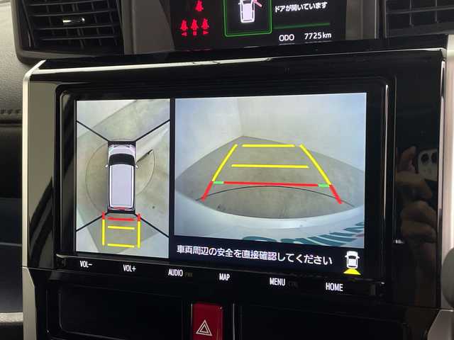 トヨタ ルーミー カスタムG－T 鹿児島県 2021(令3)年 0.8万km ブラックマイカメタリック/パールホワイト2トーン 純正9インチナビ/（CD/DVD/BT/フルセグTV）/純正フリップダウンモニター/両側パワースライドドア/レーダークルーズコントロール/スマートアシスト/パノラミックビューモニター/シートヒーター/ドライブレコーダー/電動パーキングブレーキ/オートホールド機能/オートライト/オートマチックハイビーム/コーナーセンサ―/アイドリングストップ