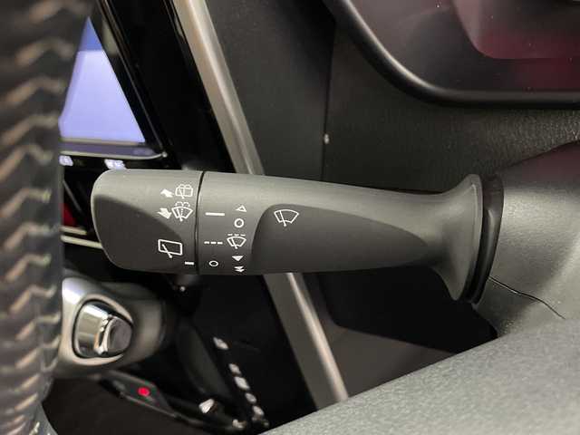 トヨタ ルーミー カスタムG－T 鹿児島県 2021(令3)年 0.8万km ブラックマイカメタリック/パールホワイト2トーン 純正9インチナビ/（CD/DVD/BT/フルセグTV）/純正フリップダウンモニター/両側パワースライドドア/レーダークルーズコントロール/スマートアシスト/パノラミックビューモニター/シートヒーター/ドライブレコーダー/電動パーキングブレーキ/オートホールド機能/オートライト/オートマチックハイビーム/コーナーセンサ―/アイドリングストップ