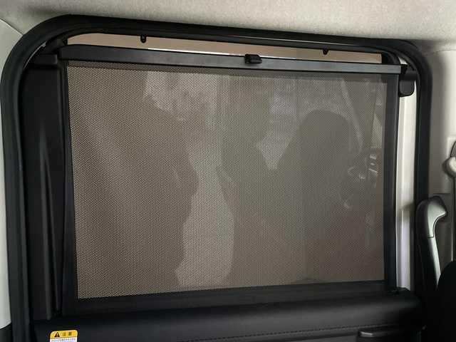 トヨタ ルーミー カスタムG－T 鹿児島県 2021(令3)年 0.8万km ブラックマイカメタリック/パールホワイト2トーン 純正9インチナビ/（CD/DVD/BT/フルセグTV）/純正フリップダウンモニター/両側パワースライドドア/レーダークルーズコントロール/スマートアシスト/パノラミックビューモニター/シートヒーター/ドライブレコーダー/電動パーキングブレーキ/オートホールド機能/オートライト/オートマチックハイビーム/コーナーセンサ―/アイドリングストップ