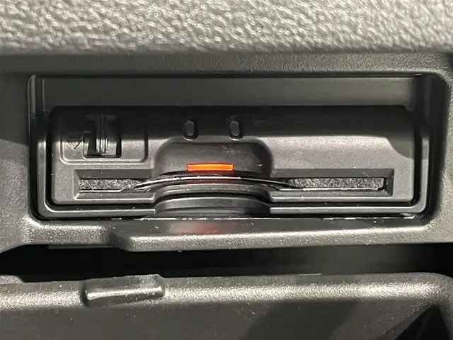 日産 セレナ ハイウェイスターVセレクションⅡ 愛知県 2018(平30)年 3.6万km ブリリアントホワイトパール 純正１０インチナビ(MM518D-L)/（Bluetooth/フルセグTV/SD/FM/AM/CD・DVD再生）/アラウンドビューモニター　/パーキングアシスト　/両側電動スライドドア（ハンズフリー機能有）/衝突軽減ブレーキ　/ビルトインＥＴＣ　/クルーズコントロール　/ソナー　/アイドリングストップ/純正フロアマット　/ＬＥＤヘッドライト　/車線逸脱警報　/ドライブレコーダー/アクセサリーソケット/後席サンシェード/ISOFIX/フォグランプ