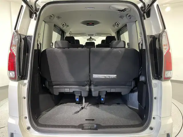 日産 セレナ ハイウェイスターVセレクションⅡ 愛知県 2018(平30)年 3.6万km ブリリアントホワイトパール 純正１０インチナビ(MM518D-L)/（Bluetooth/フルセグTV/SD/FM/AM/CD・DVD再生）/アラウンドビューモニター　/パーキングアシスト　/両側電動スライドドア（ハンズフリー機能有）/衝突軽減ブレーキ　/ビルトインＥＴＣ　/クルーズコントロール　/ソナー　/アイドリングストップ/純正フロアマット　/ＬＥＤヘッドライト　/車線逸脱警報　/ドライブレコーダー/アクセサリーソケット/後席サンシェード/ISOFIX/フォグランプ