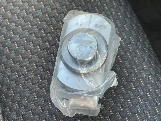 スズキ ハスラー Jスタイル Ⅱ ターボ 道央・札幌 2016(平28)年 7.7万km フェニックスレッドパール/ブルーイッシュブラックパール ・フルタイム4WD/・ターボ/・社外ナビ(DVD&CD&BT&フルセグ）/・ナビ連動ドライブレコーダー/・バックモニター/・ETC/・社外ショックアブソーバー/・HIDヘッドライト/・フォグランプ/・電動格納ミラー/・ウインカーミラー/・イモビライザー/・ESP/・純正ドアバイザー/・フルオートエアコン/・クルーズコントロール/・シートヒーター