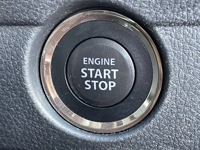 スズキ ハスラー Jスタイル Ⅱ ターボ 道央・札幌 2016(平28)年 7.7万km フェニックスレッドパール/ブルーイッシュブラックパール ・フルタイム4WD/・ターボ/・社外ナビ(DVD&CD&BT&フルセグ）/・ナビ連動ドライブレコーダー/・バックモニター/・ETC/・社外ショックアブソーバー/・HIDヘッドライト/・フォグランプ/・電動格納ミラー/・ウインカーミラー/・イモビライザー/・ESP/・純正ドアバイザー/・フルオートエアコン/・クルーズコントロール/・シートヒーター