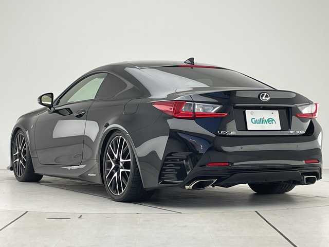 レクサス ＲＣ 300h Fスポーツ プライムブラック 愛知県 2018(平30)年 3.5万km グラファイトブラックガラスフレーク レクサスセーフティセンス/純正12.3型ナビ/サンルーフ/三眼LEDヘッドライト/レーダークルーズコントロール/シートヒーター/エアシート/バックカメラ/パワーシート/コーナーセンサー/純正アルミホイール/ETC2.0/ブラインドスポットモニター/ステアリングヒーター/オートマチックハイビーム/ドライブレコーダー/衝突軽減システム/フルセグ/CD DVD/Bluetooth/ステアリングスイッチ/スマートキー/プッシュスタート