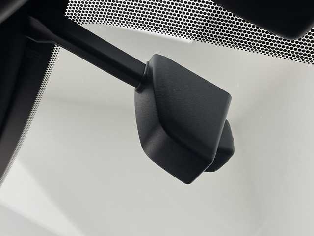 レクサス ＲＣ 300h Fスポーツ プライムブラック 愛知県 2018(平30)年 3.5万km グラファイトブラックガラスフレーク レクサスセーフティセンス/純正12.3型ナビ/サンルーフ/三眼LEDヘッドライト/レーダークルーズコントロール/シートヒーター/エアシート/バックカメラ/パワーシート/コーナーセンサー/純正アルミホイール/ETC2.0/ブラインドスポットモニター/ステアリングヒーター/オートマチックハイビーム/ドライブレコーダー/衝突軽減システム/フルセグ/CD DVD/Bluetooth/ステアリングスイッチ/スマートキー/プッシュスタート