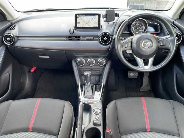 マツダ デミオ XD ツーリング 愛知県 2014(平26)年 10.6万km スノーフレイクホワイトパールマイカ /禁煙//ワンオーナー//エアロ（フロント・サイド・リアアンダー）//純正ナビ//CD/DVD/BT/USB/フルセグ//純正16W//ETC//クルーズコントロール//プリクラッシュセーフティ/車線逸脱警報//スマートシティーブレーキサポート/ハイビームコントロールシステム//ブラインドスポットモニタリング/リアクロストラフィックアラート//アイドリングストップ/横滑り防止装置/盗難防止装置//パドルシフト//LEDオートライト/LEDフォグランプ//オートリトラウィンカーミラー//革巻きステアリング/ステアリングスイッチ//バニティミラー//純正フロアマット//トノカバー//スペアスマートキー//新車時保証書//取扱説明書//ナビ取扱説明書//ディーラー記録簿　H27/H28/H29/H30/R1/R2/R3/R4/R5/R6/R7//ミラーカバー（白）積込