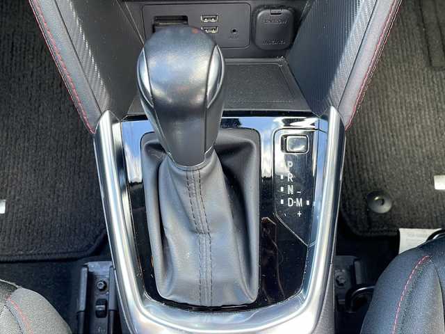 マツダ デミオ XD ツーリング 愛知県 2014(平26)年 10.6万km スノーフレイクホワイトパールマイカ /禁煙//ワンオーナー//エアロ（フロント・サイド・リアアンダー）//純正ナビ//CD/DVD/BT/USB/フルセグ//純正16W//ETC//クルーズコントロール//プリクラッシュセーフティ/車線逸脱警報//スマートシティーブレーキサポート/ハイビームコントロールシステム//ブラインドスポットモニタリング/リアクロストラフィックアラート//アイドリングストップ/横滑り防止装置/盗難防止装置//パドルシフト//LEDオートライト/LEDフォグランプ//オートリトラウィンカーミラー//革巻きステアリング/ステアリングスイッチ//バニティミラー//純正フロアマット//トノカバー//スペアスマートキー//新車時保証書//取扱説明書//ナビ取扱説明書//ディーラー記録簿　H27/H28/H29/H30/R1/R2/R3/R4/R5/R6/R7//ミラーカバー（白）積込