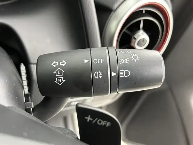 マツダ マツダ２ XD ブラックトーンエディション 道央・札幌 2021(令3)年 4.3万km プラチナクォーツメタリック ・４ＷＤ/・衝突軽減ブレーキ/・メーカーナビ/・全方位カメラ/・フルセグＴＶ＆Ｂｌｕｅｔｏｏｔｈ＆ＣＤ＆ＤＶＤ/・スマートキー＆プッシュスタート/・レーダークルーズコントロール/・前後コーナーセンサー/・横滑り防止機能/・ＥＴＣ/・レーンアシスト/・前後ドライブレコーダー/・オートエアコン/・ＬＥＤヘッドライト/・純正フロアマット/・社外アルミホイール/・アイドリングストップ/・ＭＴモード付ＡＴ/・ＬＥＤヘッドライト