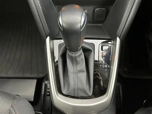 マツダ マツダ２ XD ブラックトーンエディション 道央・札幌 2021(令3)年 4.3万km プラチナクォーツメタリック ・４ＷＤ/・衝突軽減ブレーキ/・メーカーナビ/・全方位カメラ/・フルセグＴＶ＆Ｂｌｕｅｔｏｏｔｈ＆ＣＤ＆ＤＶＤ/・スマートキー＆プッシュスタート/・レーダークルーズコントロール/・前後コーナーセンサー/・横滑り防止機能/・ＥＴＣ/・レーンアシスト/・前後ドライブレコーダー/・オートエアコン/・ＬＥＤヘッドライト/・純正フロアマット/・社外アルミホイール/・アイドリングストップ/・ＭＴモード付ＡＴ/・ＬＥＤヘッドライト