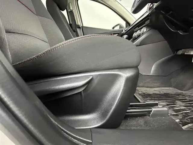 マツダ マツダ２ XD ブラックトーンエディション 道央・札幌 2021(令3)年 4.3万km プラチナクォーツメタリック ・４ＷＤ/・衝突軽減ブレーキ/・メーカーナビ/・全方位カメラ/・フルセグＴＶ＆Ｂｌｕｅｔｏｏｔｈ＆ＣＤ＆ＤＶＤ/・スマートキー＆プッシュスタート/・レーダークルーズコントロール/・前後コーナーセンサー/・横滑り防止機能/・ＥＴＣ/・レーンアシスト/・前後ドライブレコーダー/・オートエアコン/・ＬＥＤヘッドライト/・純正フロアマット/・社外アルミホイール/・アイドリングストップ/・ＭＴモード付ＡＴ/・ＬＥＤヘッドライト